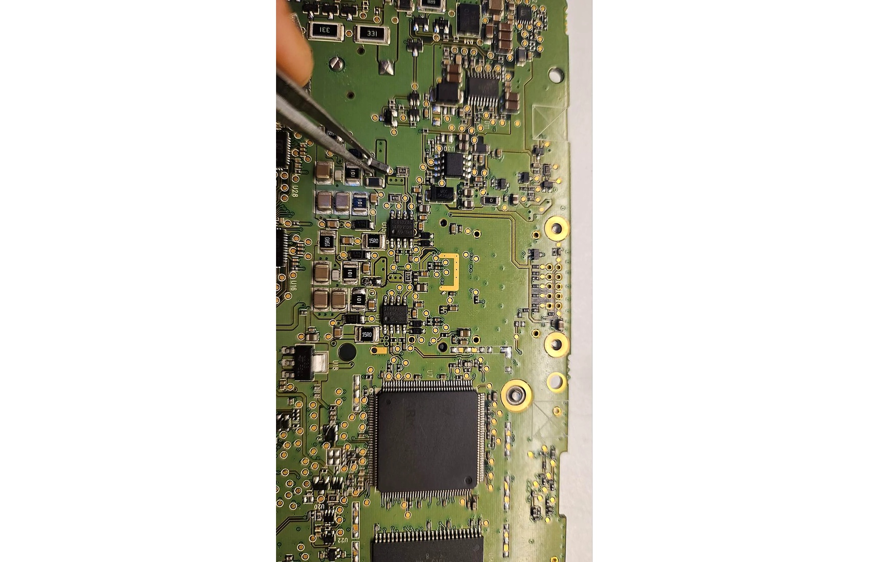 Έλεγχος πλακέτας Lowrance HDS 7